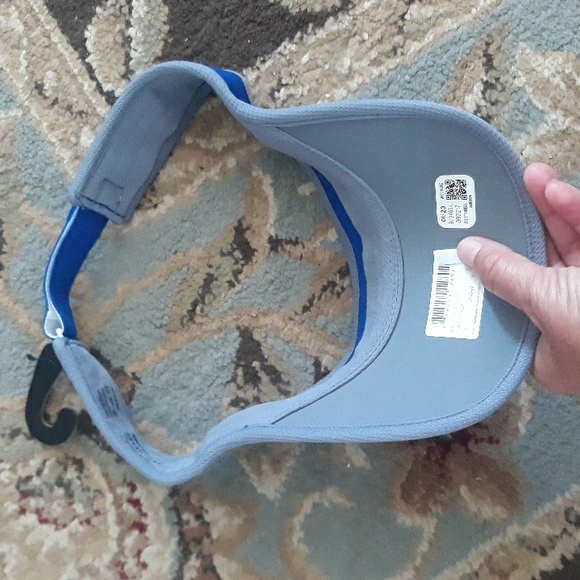5x*Host Pick* Adidas Aeroready visor - Picture 10 of 16